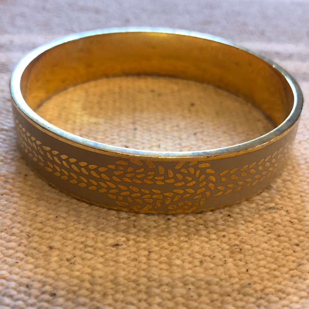 C. Wonder bangle bracelet